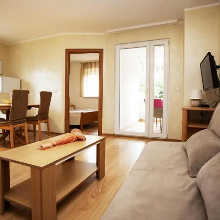 Apartments Ulika Rovinj Exterior foto