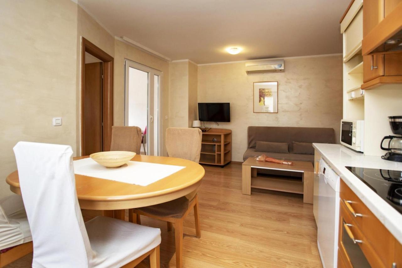 Ulika Apartment